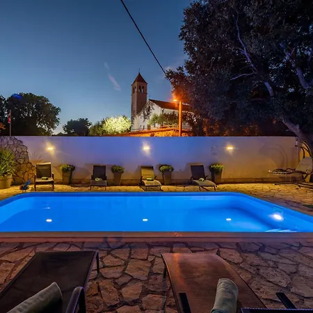 Natura Zadarvillas *