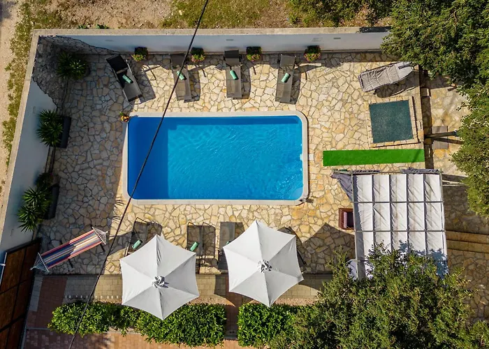 Natura Zadarvillas * Benkovac